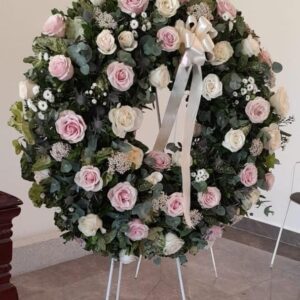 Corona Funebre de rosas